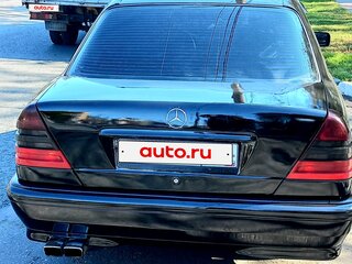 1998 Mercedes-Benz C-Класс 180 I (W202) Рестайлинг, чёрный, 440000 рублей, вид 4