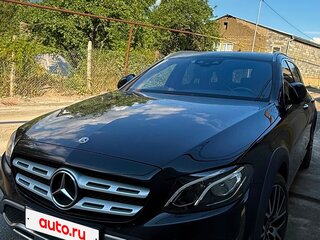 2019 Mercedes-Benz E-Класс All-Terrain 220 d V (W213, S213, C238), чёрный, 3450000 рублей, вид 1