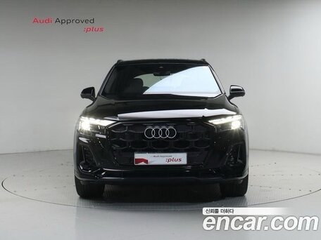 2024 Audi Q7 55 TFSI II (4M) Рестайлинг 2, чёрный, 10390000 рублей, вид 4