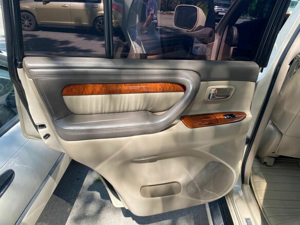 2003 Lexus LX 470 II Рестайлинг, бежевый, 2000000 рублей - вид 11