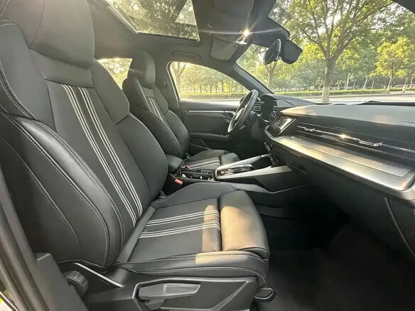 2023 Audi A3 Sportback 35 TFSI IV (8Y), зелёный, 2180000 рублей - вид 18
