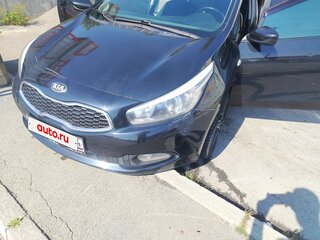 2013 Kia Ceed II, чёрный, 700000 рублей, вид 3