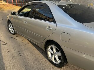 2004 Toyota Camry V (XV30) Рестайлинг, серебристый, 760000 рублей, вид 4