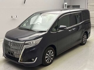 2021 Toyota Esquire I Рестайлинг, чёрный, 2000000 рублей, вид 1