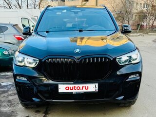 2020 BMW X5 40d IV (G05/G18), чёрный, 7900000 рублей, вид 2