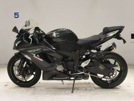 2016 Kawasaki ZX-6 Ninja, чёрный, 770000 рублей, вид 2