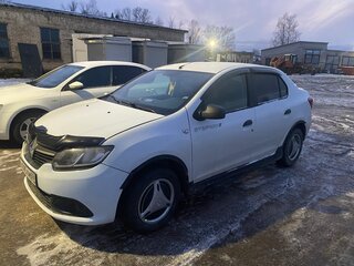 2015 Renault Logan II, белый, 550000 рублей, вид 1