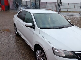2017 Skoda Rapid I, белый, 600000 рублей, вид 2