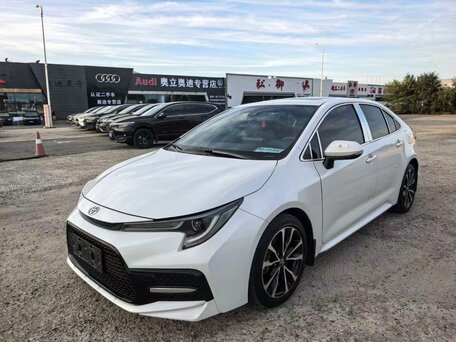 2022 Toyota Levin XII (E210) Рестайлинг, белый, 1500000 рублей, вид 2