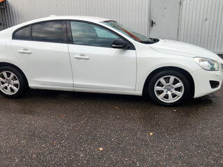 2012 Volvo S60 II, белый, 1050000 рублей, вид 4