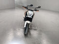 2014 KTM 690 Duke, белый - вид 1