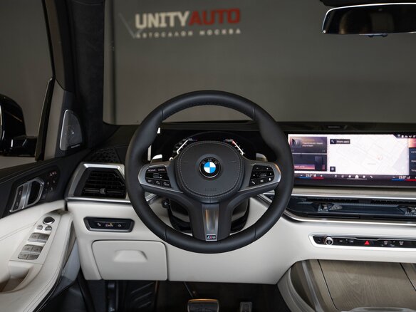 2026 BMW X7 40i I (G07) Рестайлинг, чёрный - вид 15