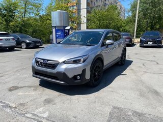 2022 Subaru XV II Рестайлинг, серебристый, 1800000 рублей, вид 1