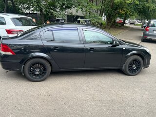 2011 Opel Astra H Рестайлинг, чёрный, 850000 рублей, вид 4