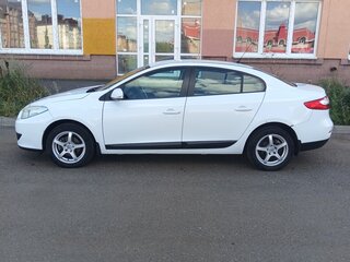 2012 Renault Fluence I, белый, 650000 рублей, вид 5