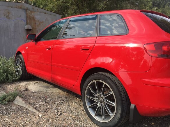 2008 Audi A3 II (8P) Рестайлинг 1, красный, 800000 рублей - вид 4