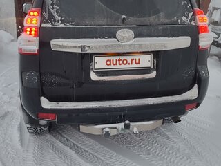 2017 Toyota Land Cruiser Prado 150 Series Рестайлинг 1, чёрный, 4450000 рублей, вид 4