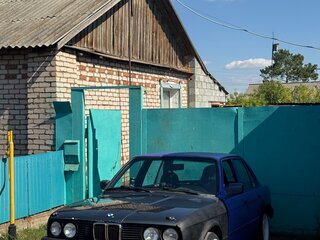 1988 BMW 3 серии 318i II (E30), голубой, 300000 рублей, вид 4