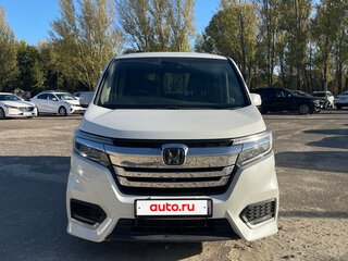 2020 Honda Stepwgn Spada V Рестайлинг, белый, 2390000 рублей, вид 4