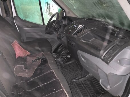 2017 Ford Transit Custom, белый, 2000000 рублей, вид 3