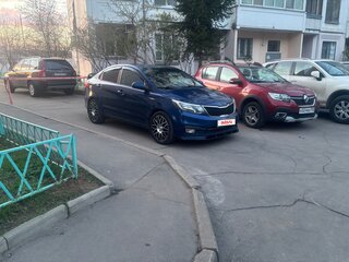 2015 Kia Rio III Рестайлинг, синий, 900000 рублей, вид 1