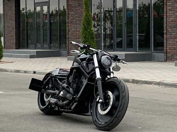 2004 Harley-Davidson V-Rod, чёрный, 2800000 рублей - вид 8