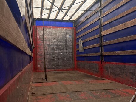 2002 Iveco Stralis, красный, 1000000 рублей, вид 4