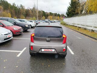 2012 Kia Picanto II, серый, 700000 рублей, вид 4