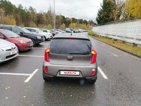 2012 Kia Picanto II, серый, 700000 рублей - вид 3
