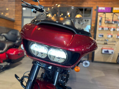 2023 Harley-Davidson Road Glide Special, пурпурный, 3690000 рублей, вид 5