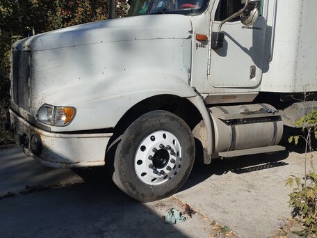 2003 International 9000 Series, белый, 1300000 рублей, вид 4