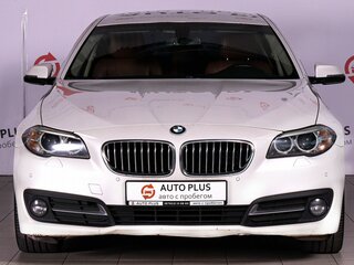 2016 BMW 5 серии Long 520Li VI (F10/F11/F07) Рестайлинг, белый, 2129000 рублей, вид 3