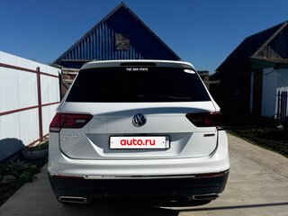 2020 Volkswagen Tiguan Allspace II, белый, 2700000 рублей, вид 4