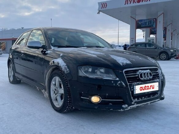 2011 Audi A3 II (8P) Рестайлинг 2, чёрный, 660000 рублей - вид 1