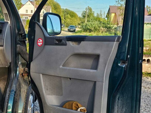 2005 Volkswagen Transporter Long T5, зелёный, 900000 рублей - вид 9