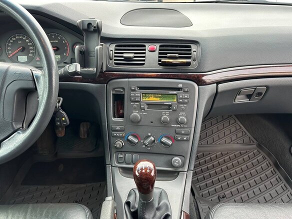 2001 Volvo S80 I, чёрный, 1200000 рублей - вид 16