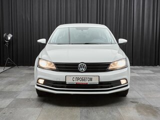 2017 Volkswagen Jetta VI Рестайлинг, белый, 1197000 рублей, вид 2