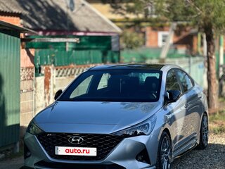 2020 Hyundai Solaris II Рестайлинг, серый, 2000000 рублей, вид 3
