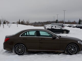 2016 Mercedes-Benz C-Класс 180 IV (W205), коричневый, 2500000 рублей, вид 3