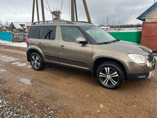 2012 Skoda Yeti I, коричневый, 700000 рублей, вид 2