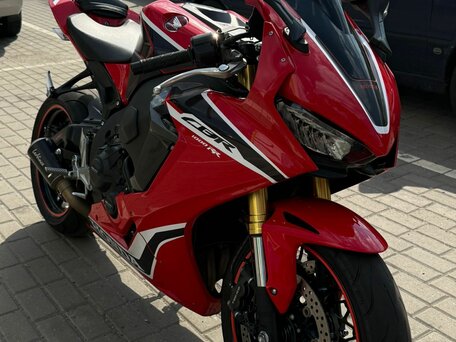 2018 Honda CBR 1000 RR/RA Fireblade, красный, 1100000 рублей, вид 5