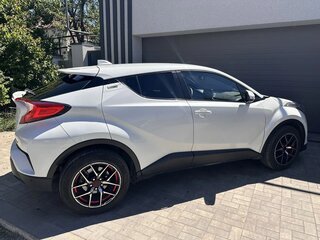 2018 Toyota C-HR I, белый, 2289000 рублей, вид 3