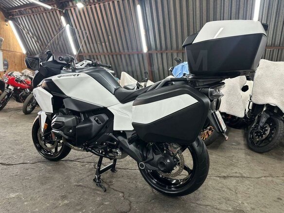 2025 BMW R 1300 RT, белый, 3200000 рублей - вид 5