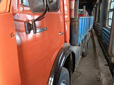 2002 КамАЗ 53229, оранжевый, 2100000 рублей, вид 3