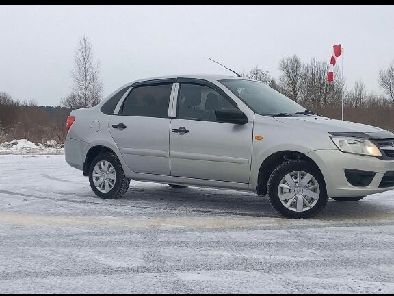2016 Lada (ВАЗ) Granta I, серый, 370000 рублей - вид 6