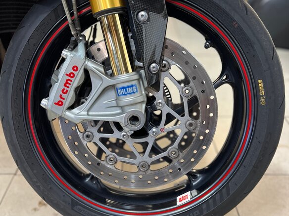 2014 Triumph Daytona 675, белый - вид 5