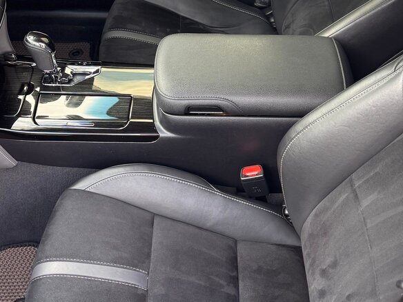 2017 Toyota Crown XIV (S210) Рестайлинг, чёрный, 3700000 рублей - вид 24