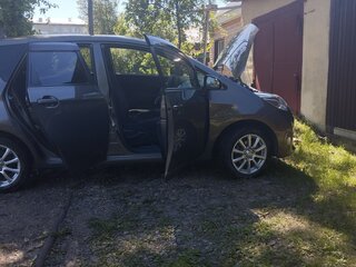 2014 Toyota Ractis II, коричневый, 1265000 рублей, вид 3