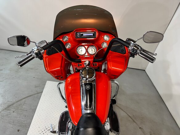 2009 Harley-Davidson CVO Road Glide, красный, 950000 рублей - вид 27
