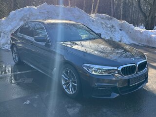 2020 BMW 5 серии 520d xDrive VII (G30/G31/G38), серый, 4430000 рублей, вид 3